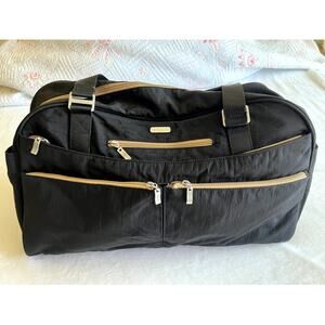 Baggallini Deluxe Fifth Avenue weekender bag Black&Tan